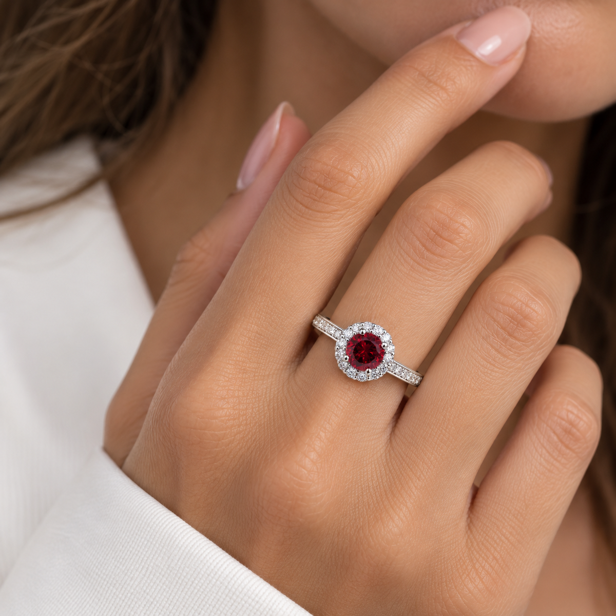 Anillo Granate Encanto Plata