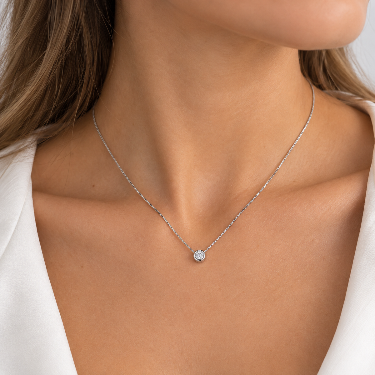 Collar punto de luz Aura Moissanita plata