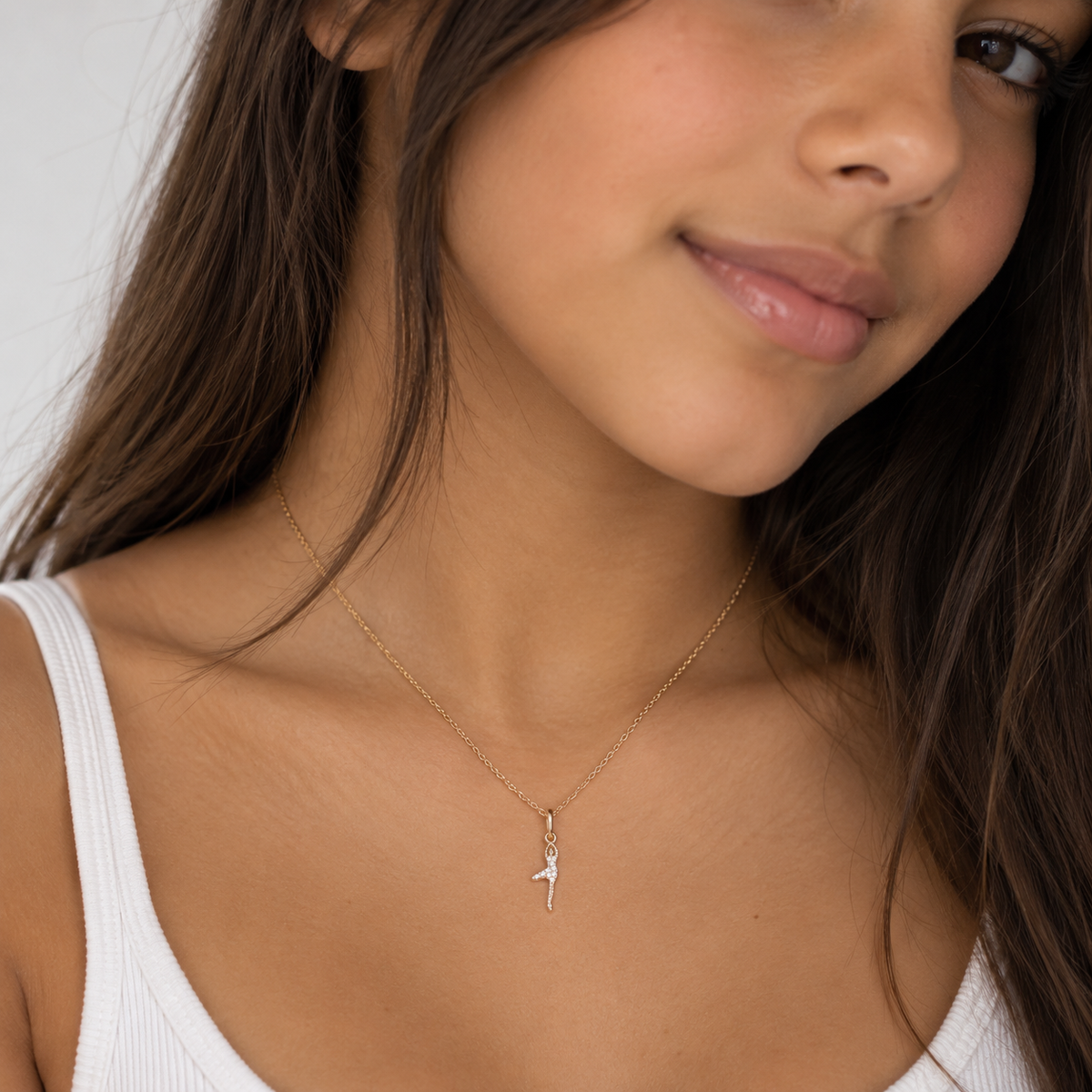 Collar Bailarina Luz Oro