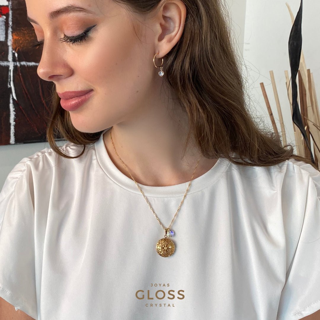 Collar Relicario Redondo Oro 18k + Swarovski