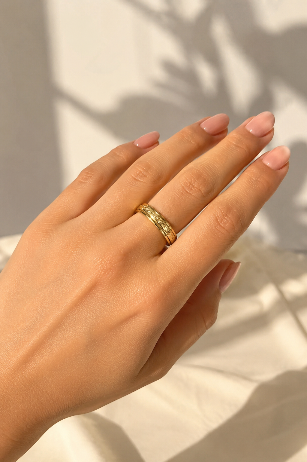 Anillo Giratorio Antiestrés enchape de oro