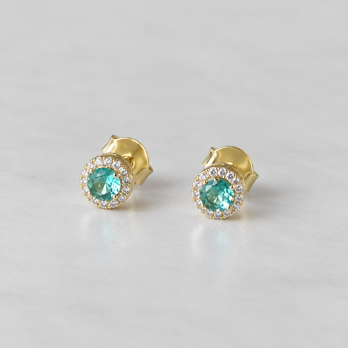 Aros Halo verde circones oro