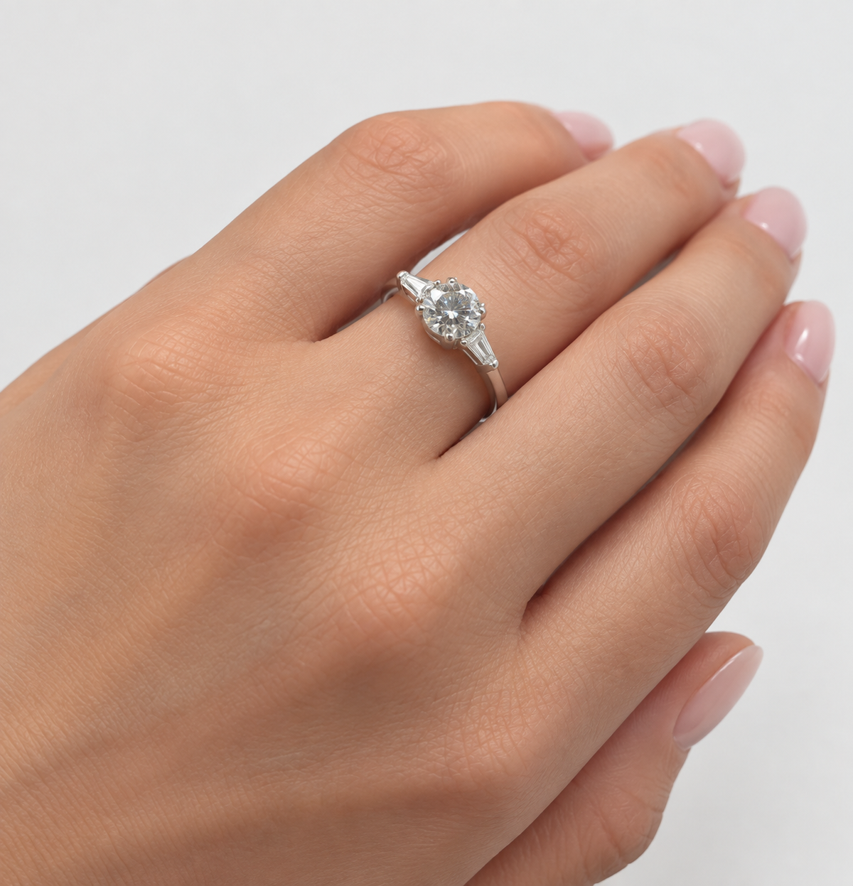Anillo Solitario Trinidad Moissanita Plata