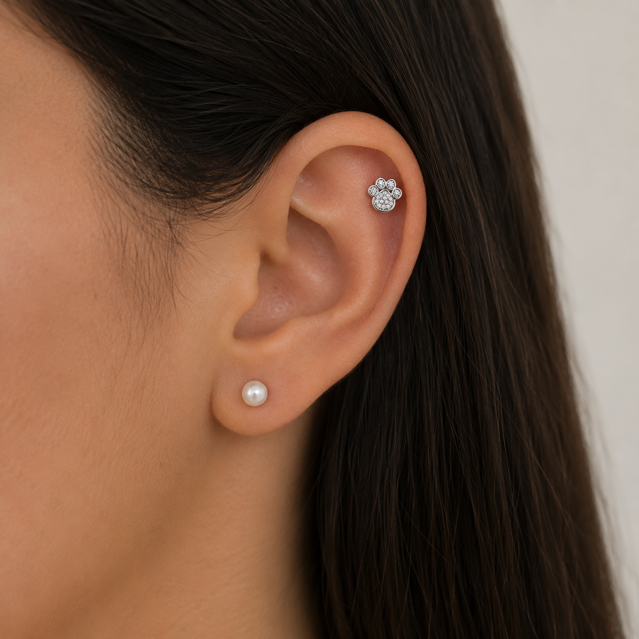 Aros piercing plano patita circones plata (huella)