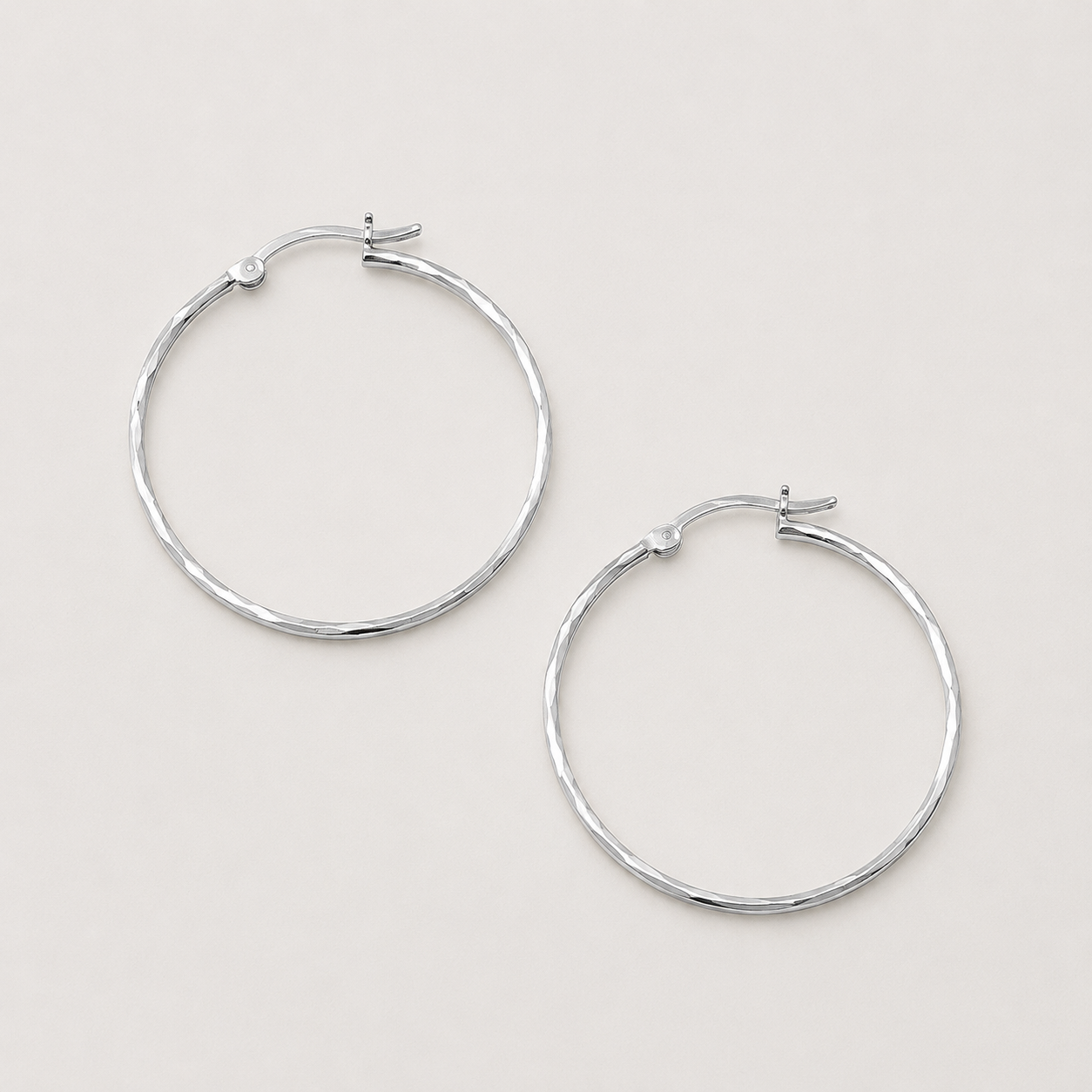 Aros argolla diamantada 40 mm plata