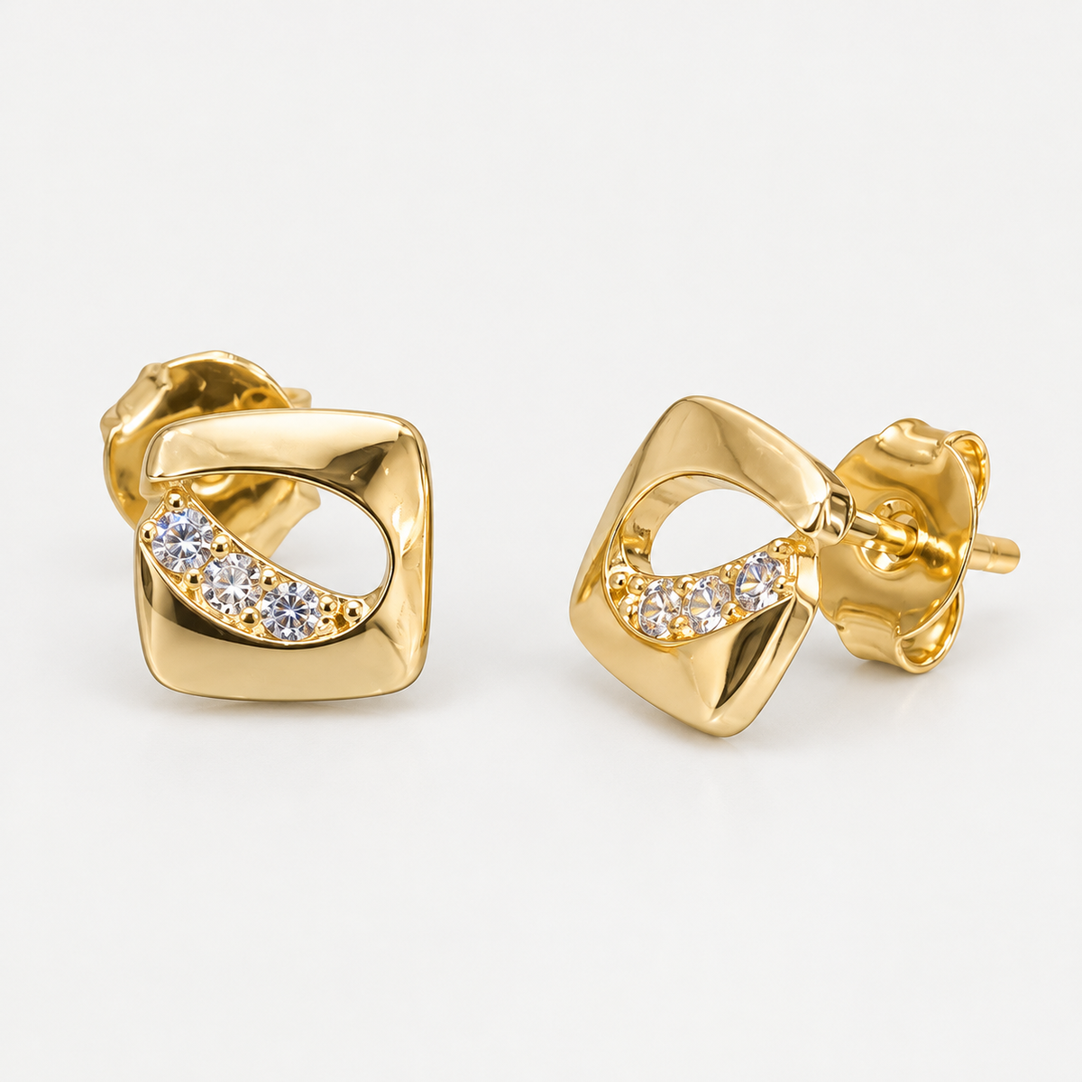 Aros cuadrado onda de circones Oro