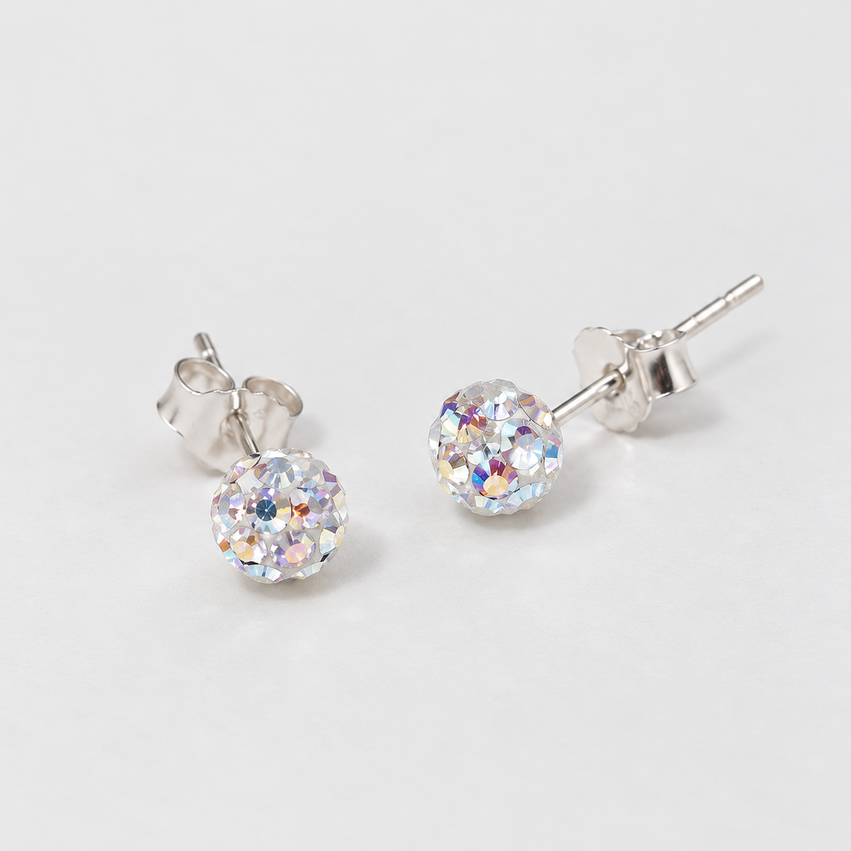 Aros Esfera Tornasol Cristales 4 mm Plata