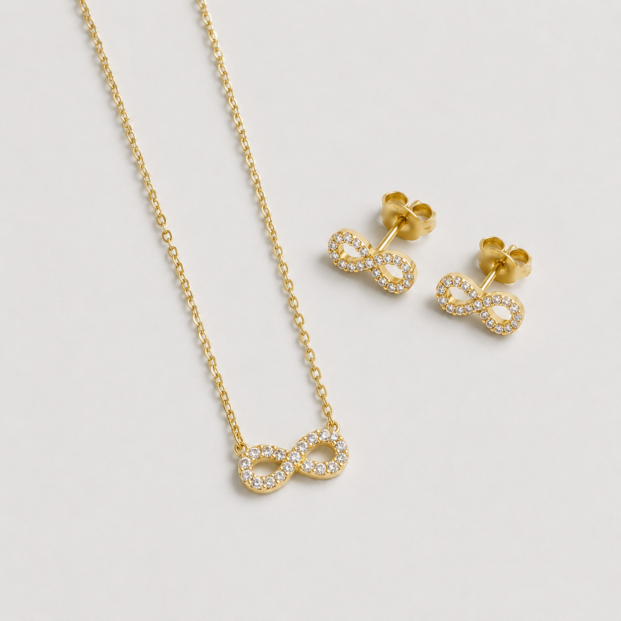 Conjunto Niña Infinito Baño de Oro 18k