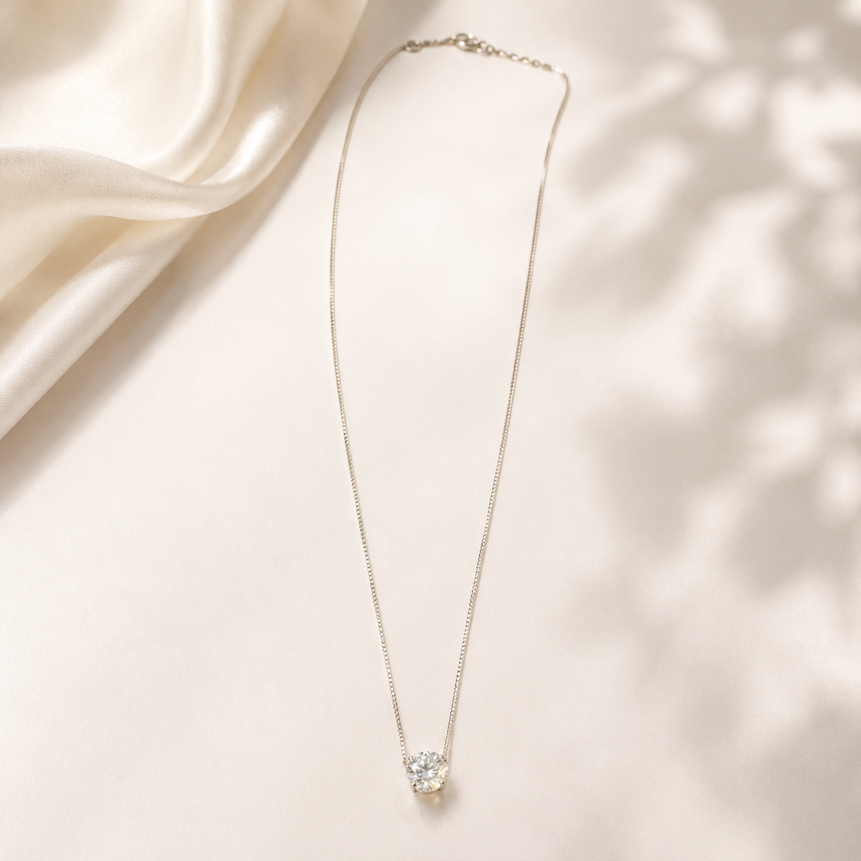 Collar punto de luz veneciano Moissanita plata