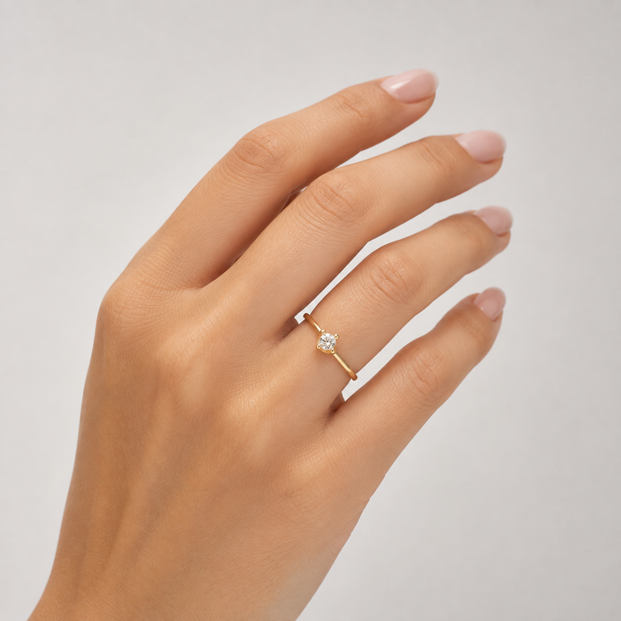 Anillo Compromiso Lilibeth Baño de Oro 18k.