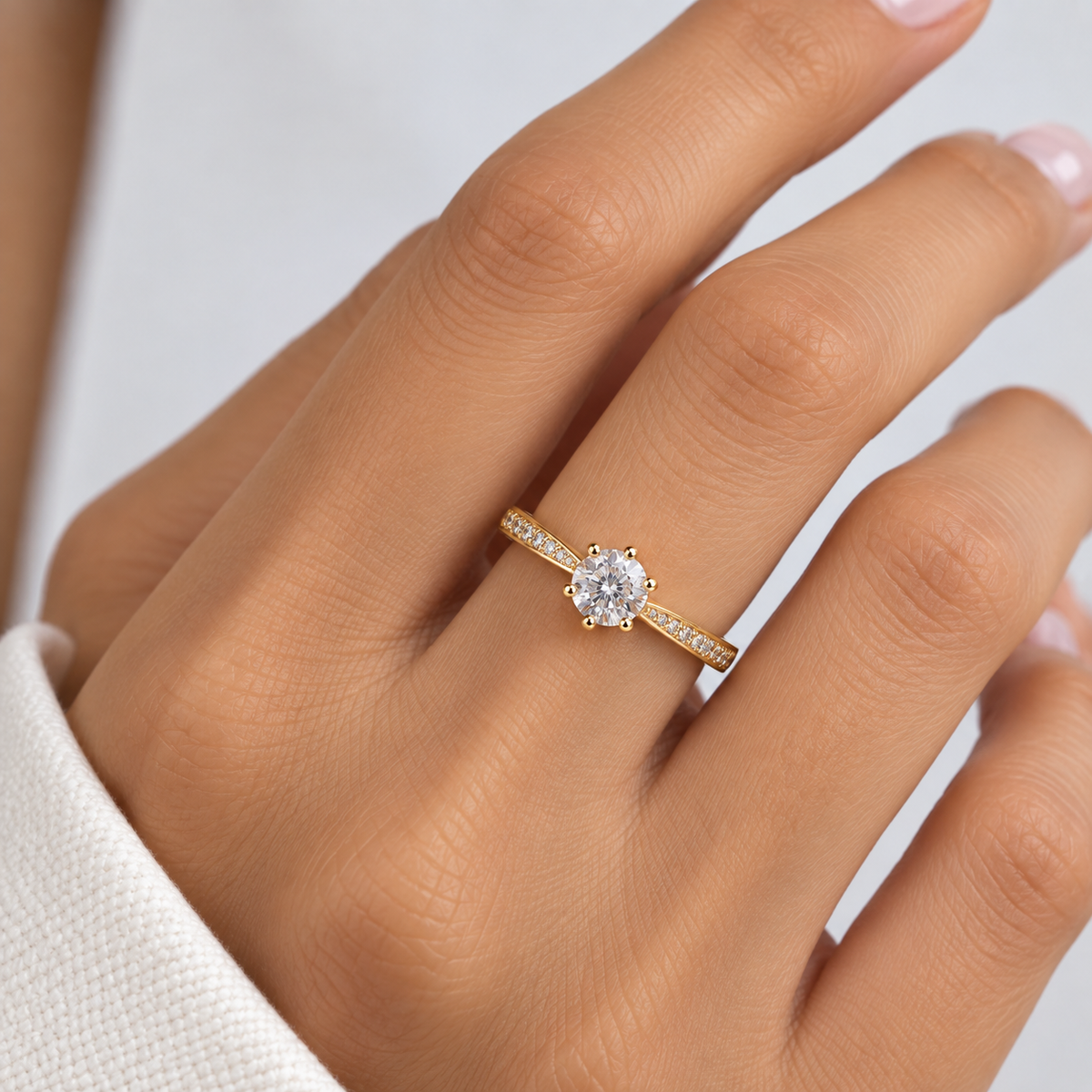 Anillo Compromiso Magestic Pequeño Baño de Oro 18k